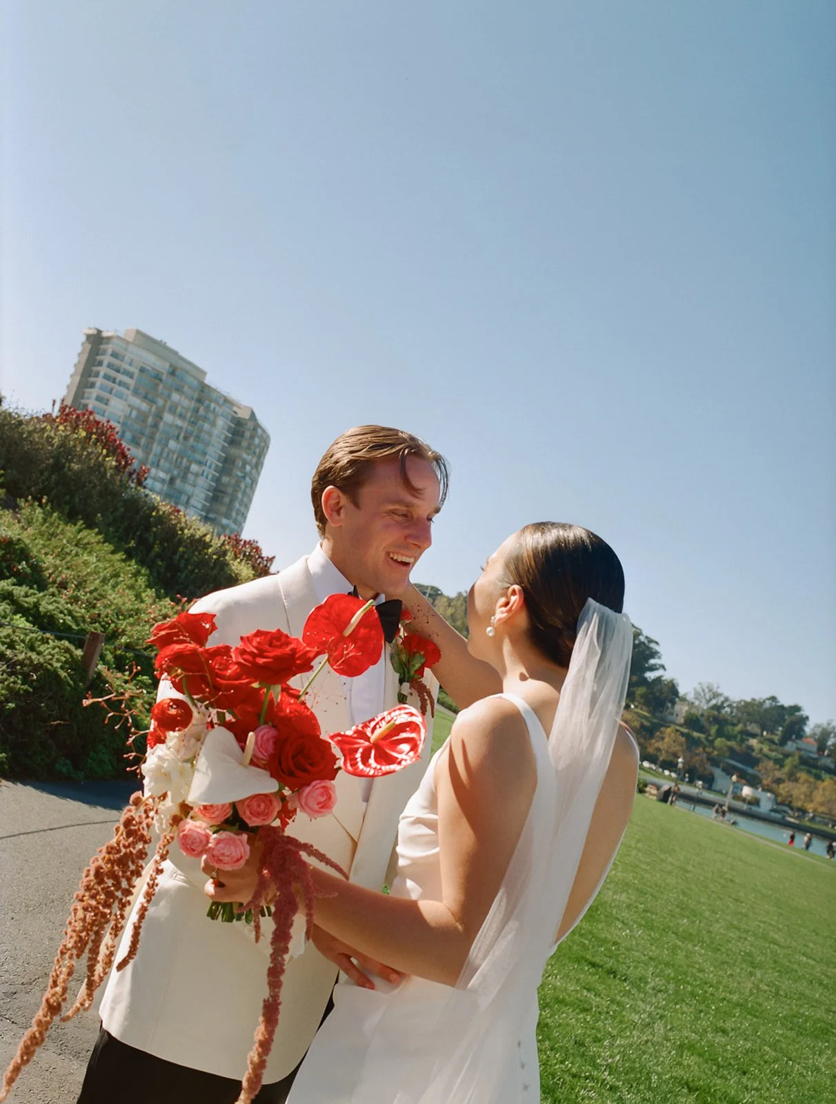 Alexandra_Michael_Bimbos_SFWedding_2025Nov1_HollyHursleyPhoto-114.jpg