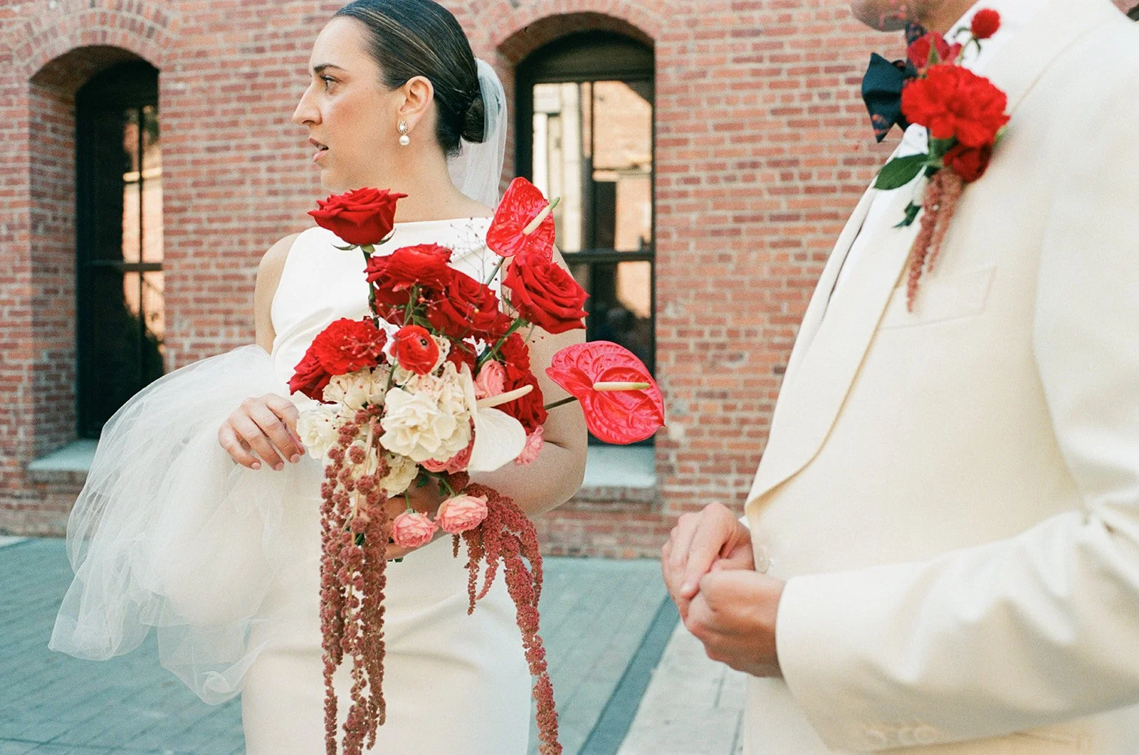 Alexandra_Michael_Bimbos_SFWedding_2025Nov1_HollyHursleyPhoto-246.jpg
