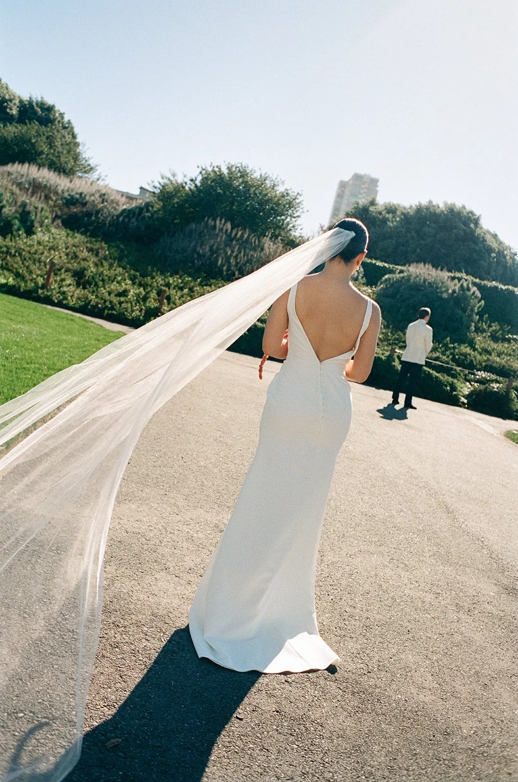 Alexandra_Michael_Bimbos_SFWedding_2025Nov1_HollyHursleyPhoto-94.jpg