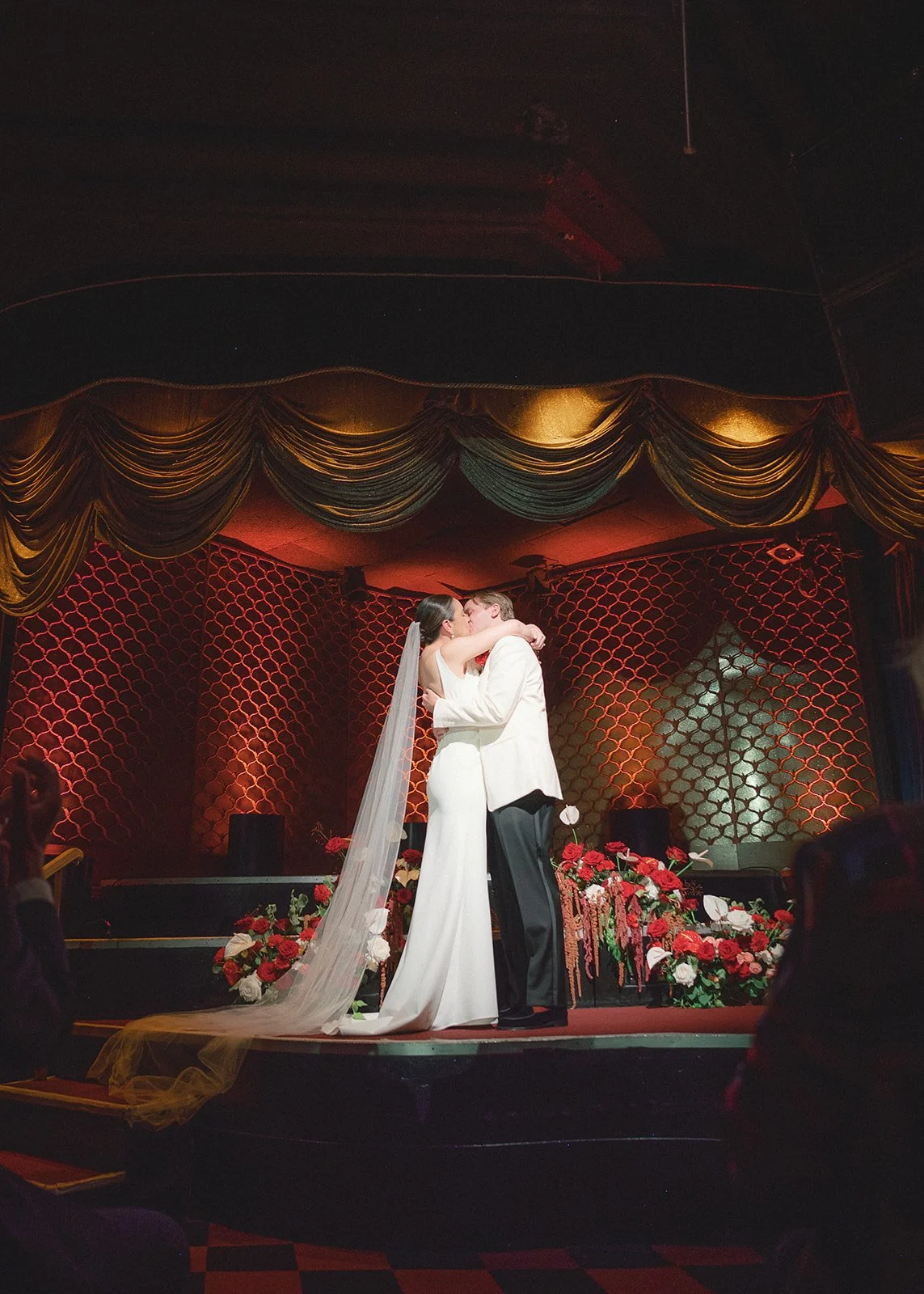 Alexandra_Michael_Bimbos_SFWedding_2025Nov1_HollyHursleyPhoto-402.jpg