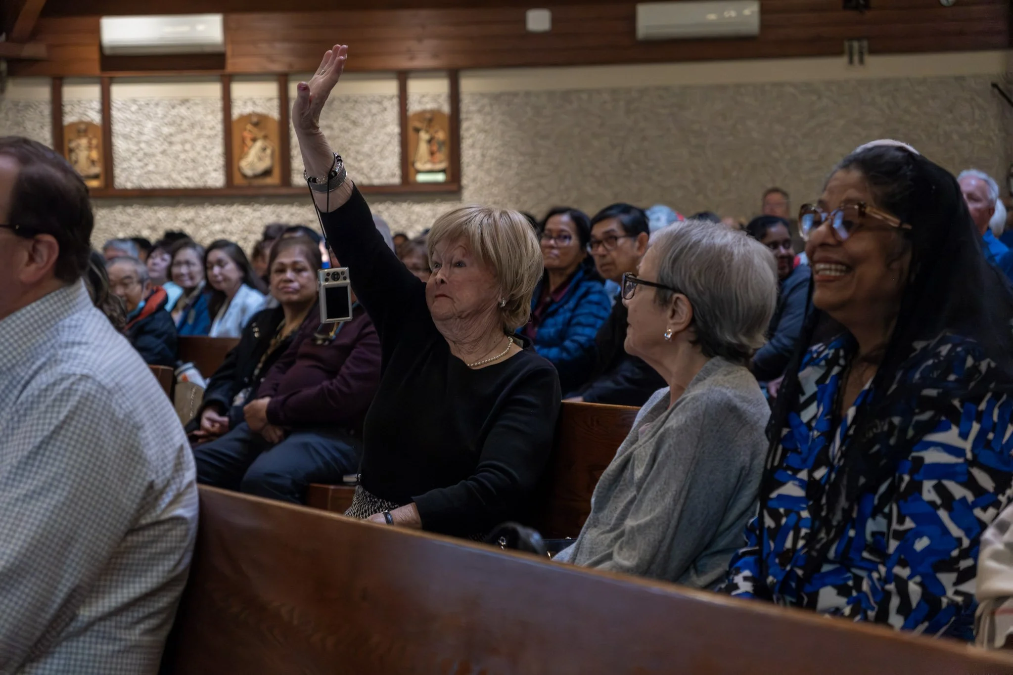 Holy-Redeemer-60th-Ann (2).jpg