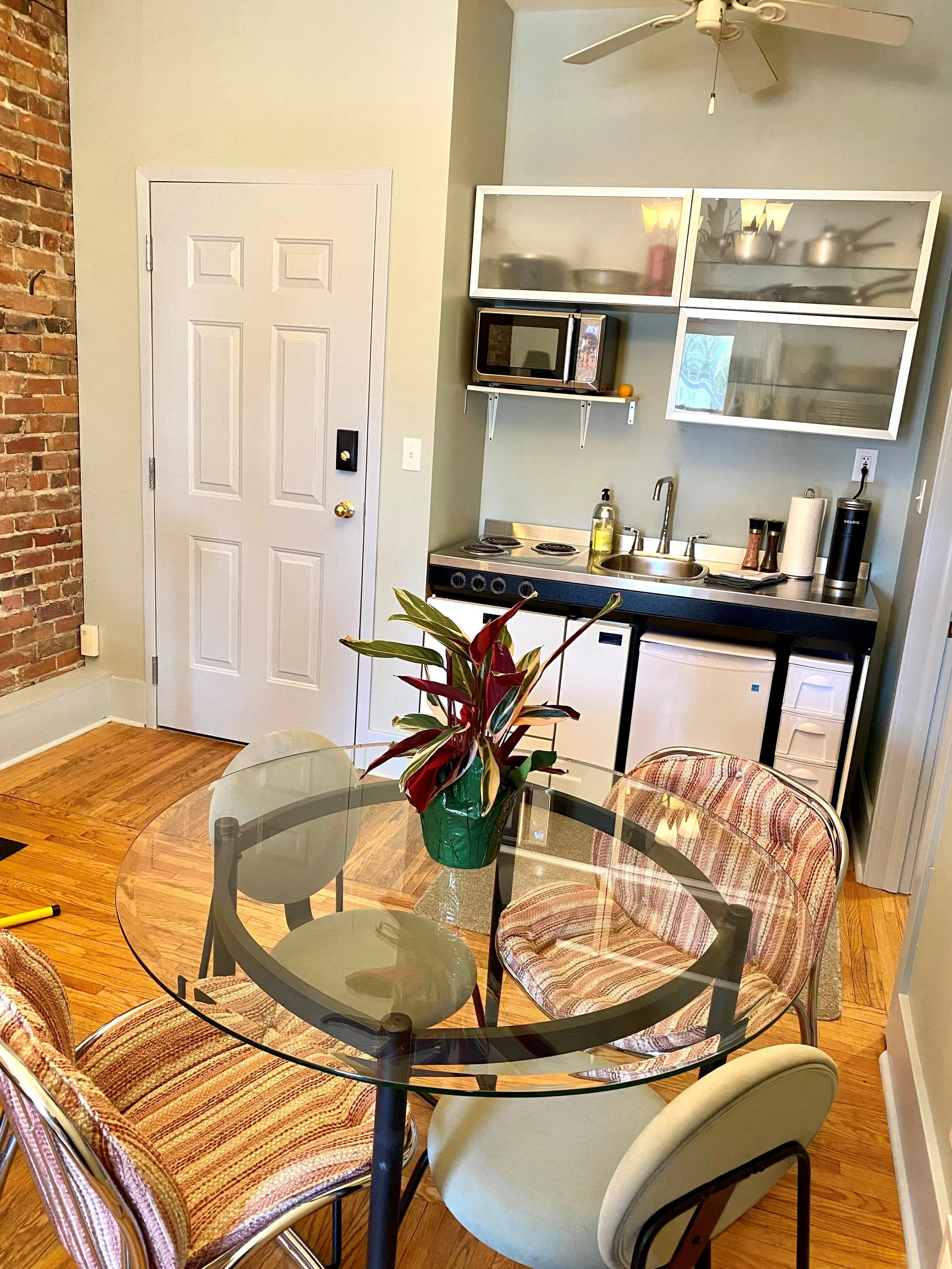 Pretty Pretty Too 8.jpg