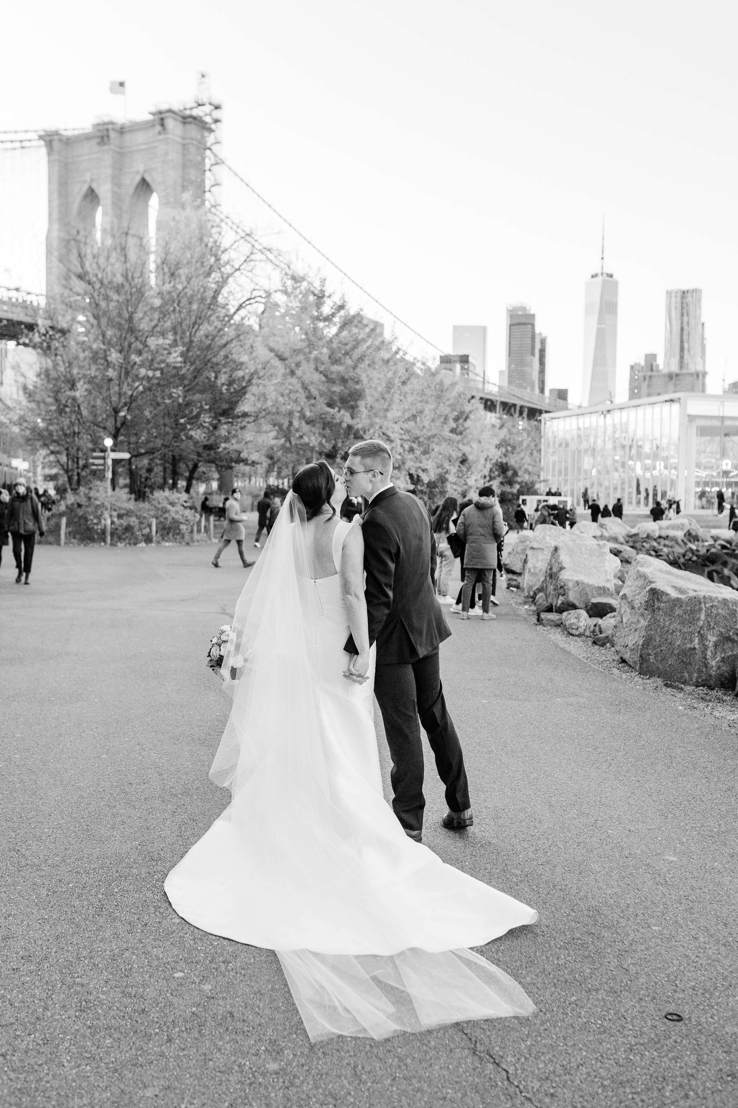 26-Bridge-Brooklyn-Wedding-By-Lizzie-Burger-Photo741.JPG