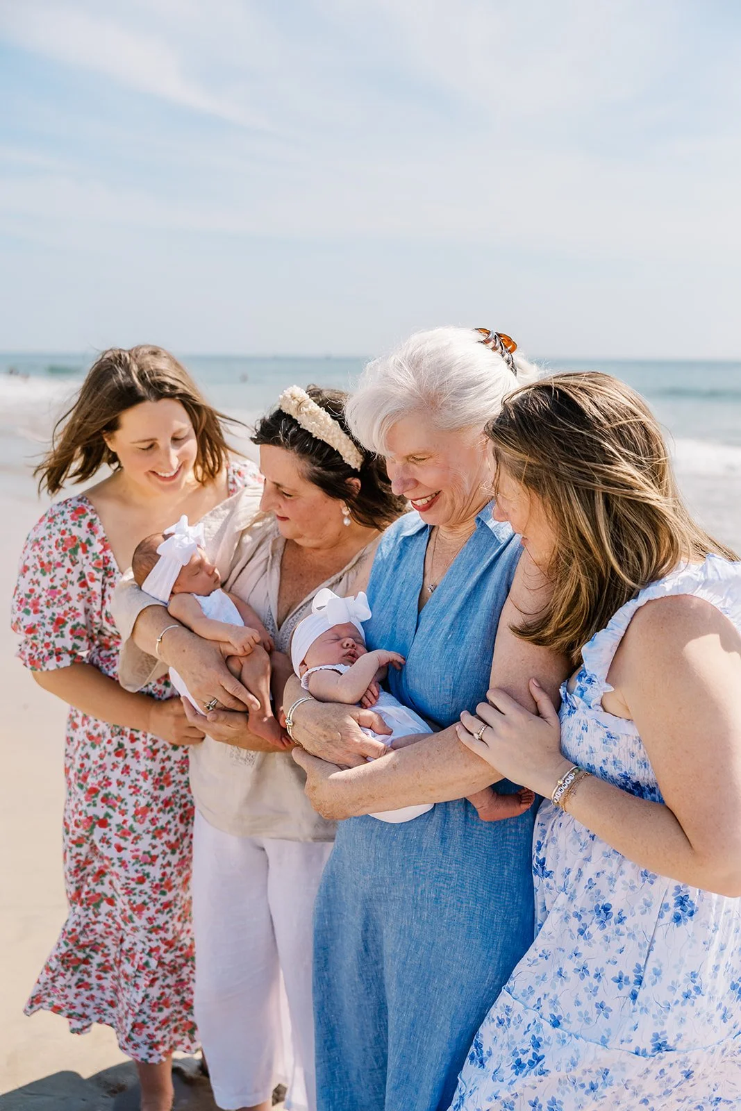 Baby-Madelyn-Lucy-Summer-2025-by-Lizzie-Burger-Photo-96_websize.jpg