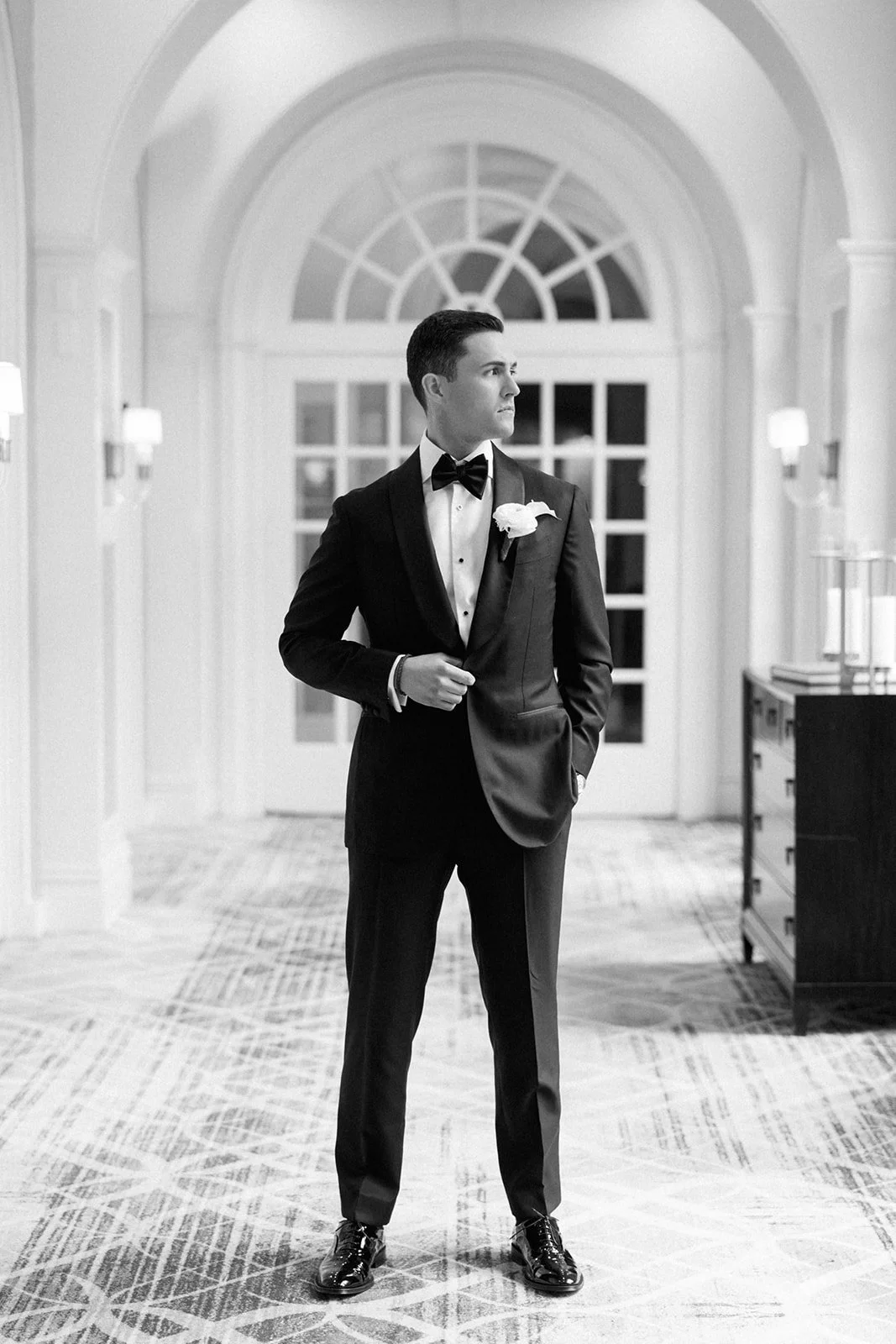 Meghan-Matt-Wedding-GroomPrep-by-Lizzie-Burger-Photo-72.jpg