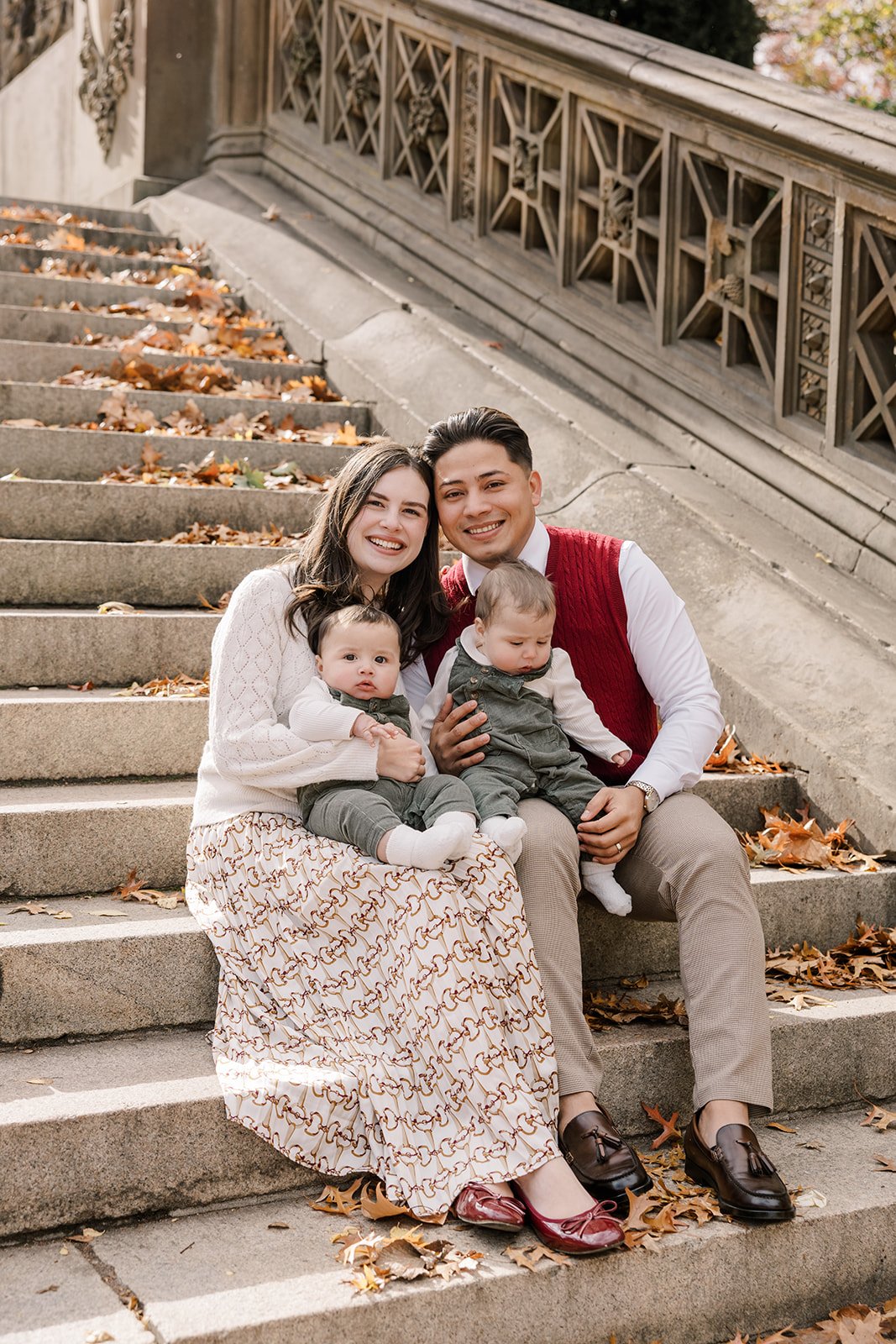 Cabrera-Family-Fall-2025-By-Lizzie-Burger-Photo-75_websize.jpg