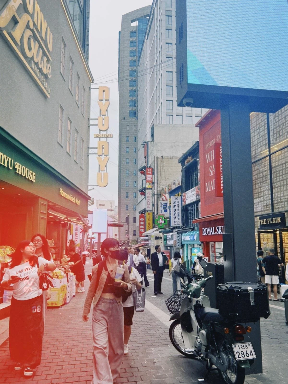 Seoul Searching: Why Travelling With My Teenage Daughter Was About So Much More Than a Holiday