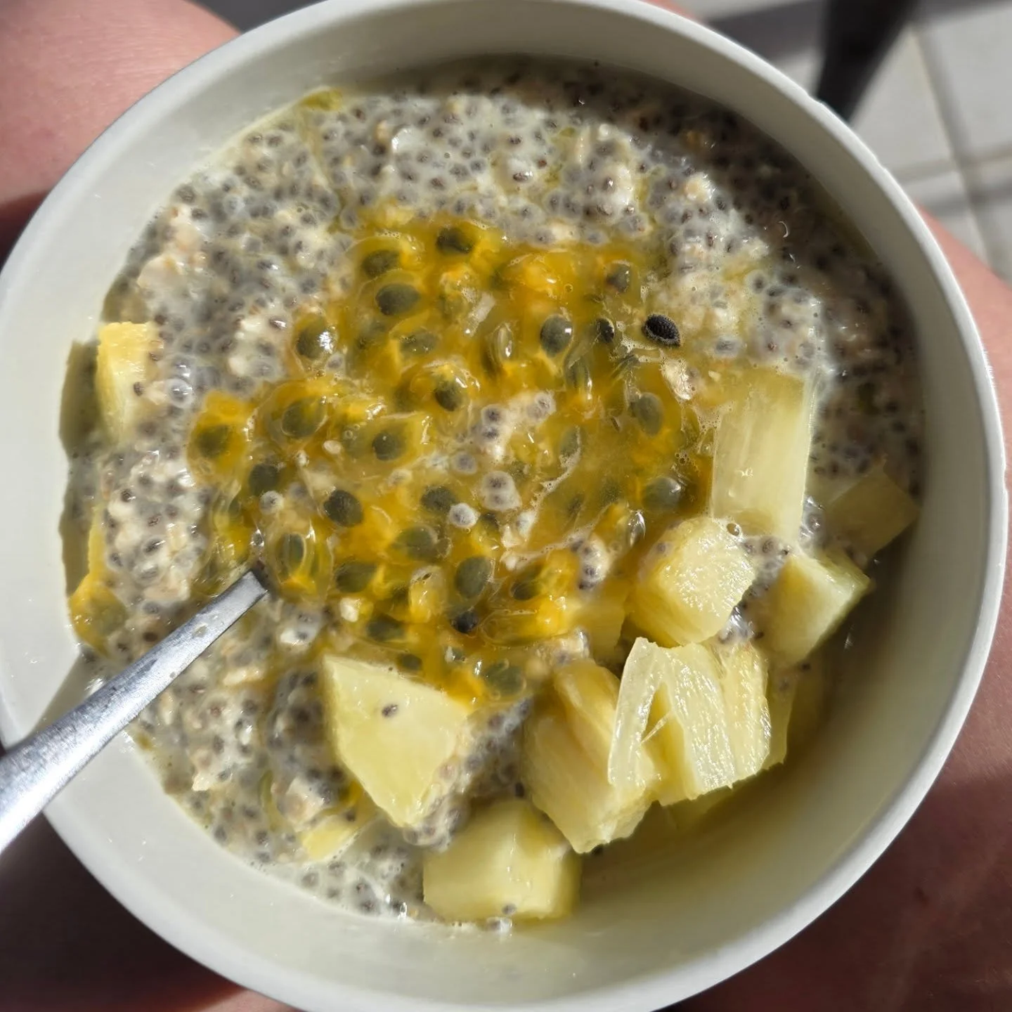 Need inspiration? Here's a day of plates in my current deficit.

1. Chia overnight oats. Vanilla protein, pineapple, passion fruit
2. Tzatziki salad. Chicken breast, pasta, cos, cucumber, radish, olives, boiled egg, and parmesan and bacon bits
3. Sna