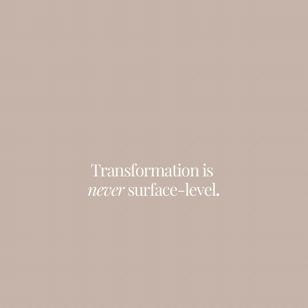 Real transformation begins with understanding — not guessing.
At GhalMedica, we use the VISIA® Skin Analysis system to measure what can’t be seen by the naked eye:
✨ Sun damage
✨ Pores & texture
✨ Pigmentation & redness
✨ Wr