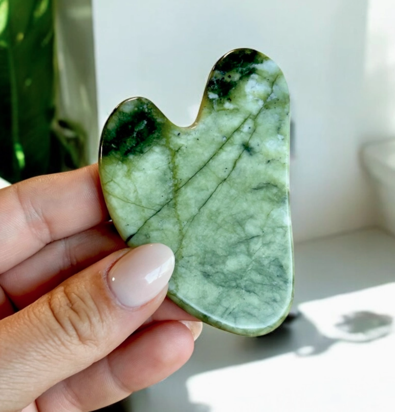 Gua Sha - Jade s.png
