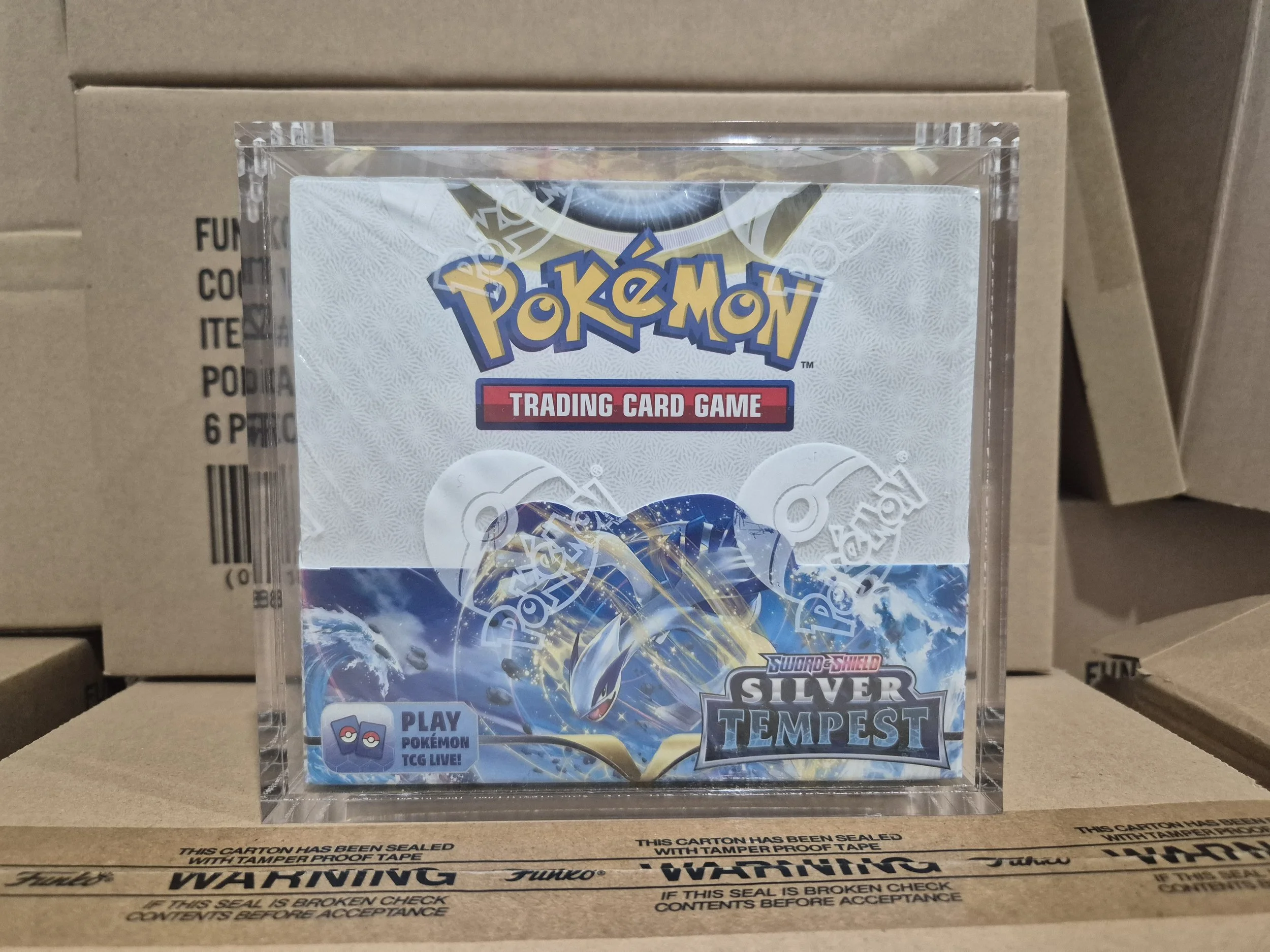 Pokémon TCG Silver Tempest Booster Box SEALED + Acrylic Display Case