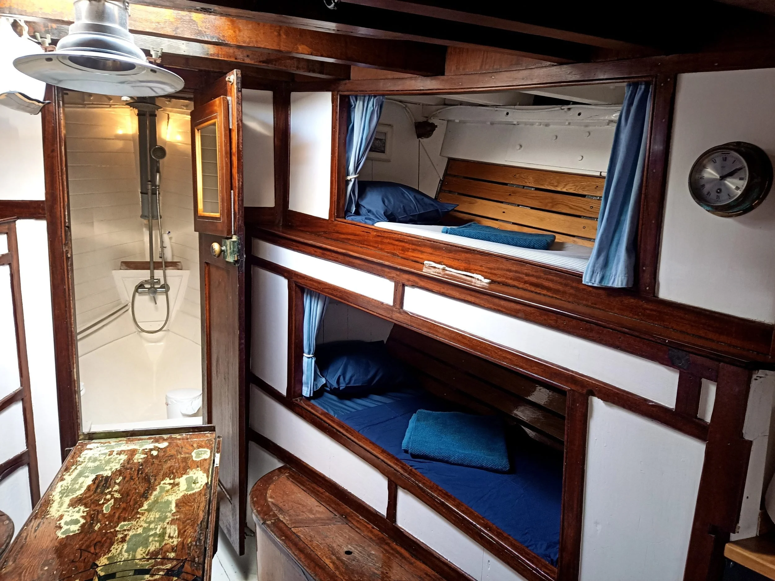 D177-bunk-cabins-classic-wooden-boat.jpg