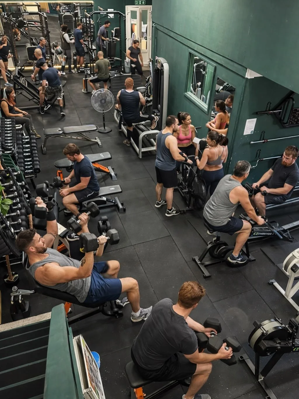 Wow a busy morning in the gym 😅

Happy 1st April 😉

Thank goodness we&rsquo;re not one of those gyms 😅