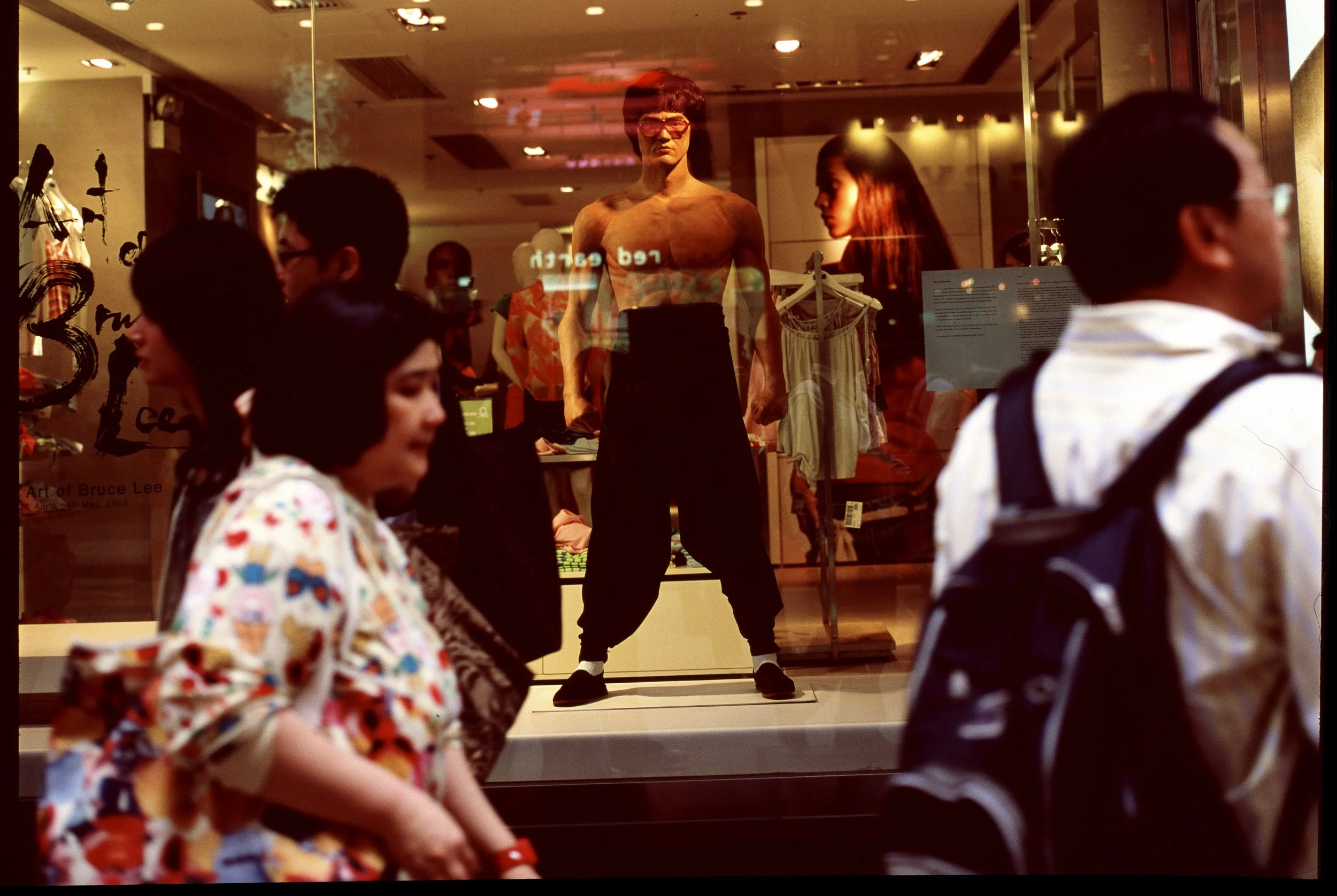 Hong Kong Bruce Lee.jpg