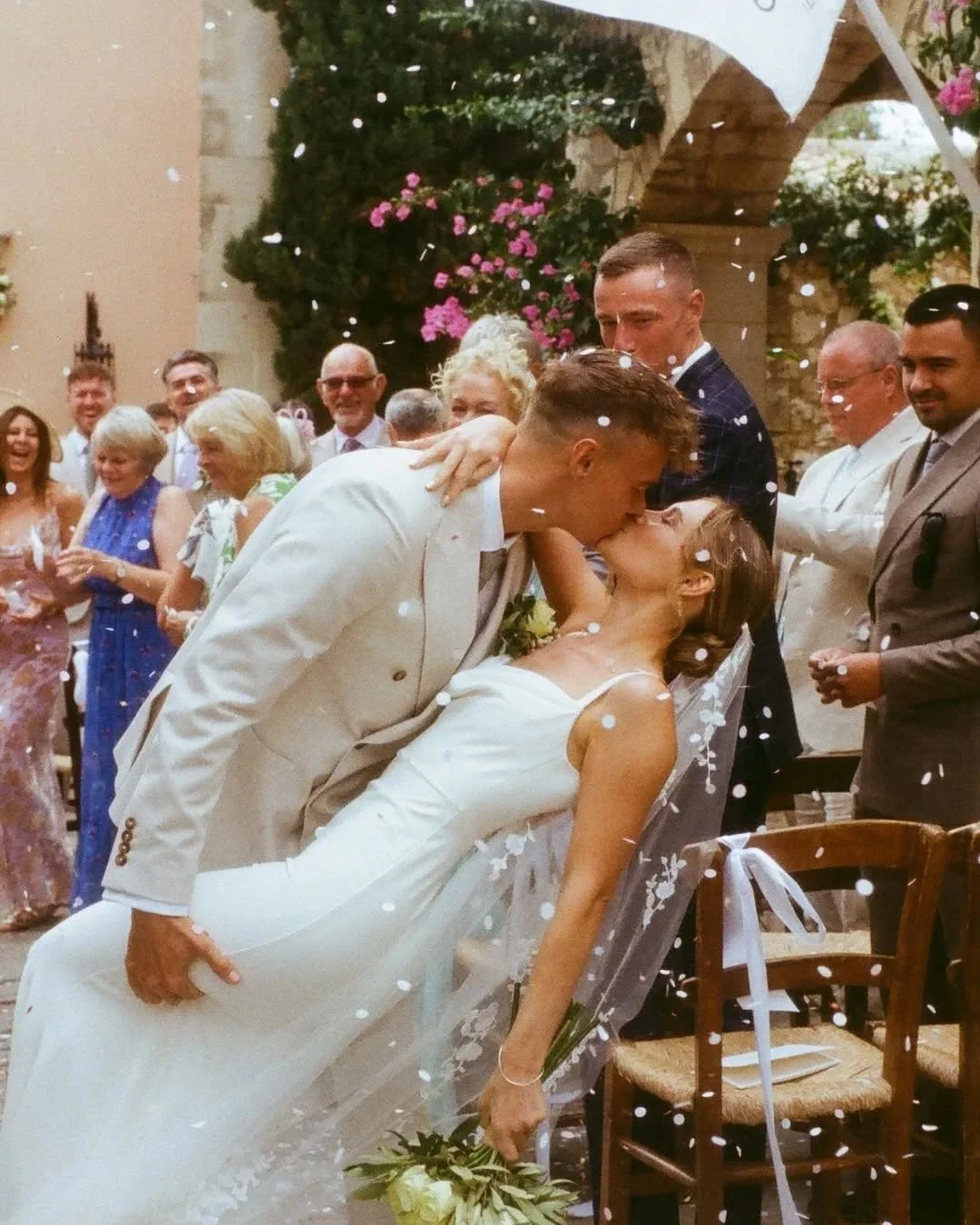 This is a (very) short analogue story of the last wedding day we photographed this season. Lucy &amp; Jordan, thank you for such a great closure!🤍

@dgfilmsgr @agrecofarms @femm_michel

#madewithkodak #kodakcolourplus200 #filmweddingphotographer #gr