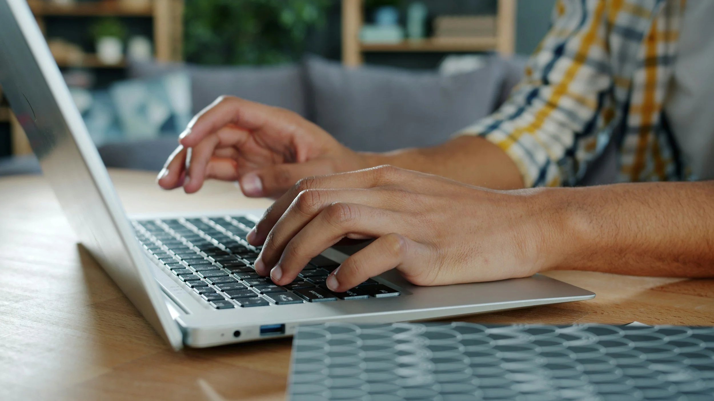 Is your office policy costing you candidates? What 116 insurers told us about hiring and retention