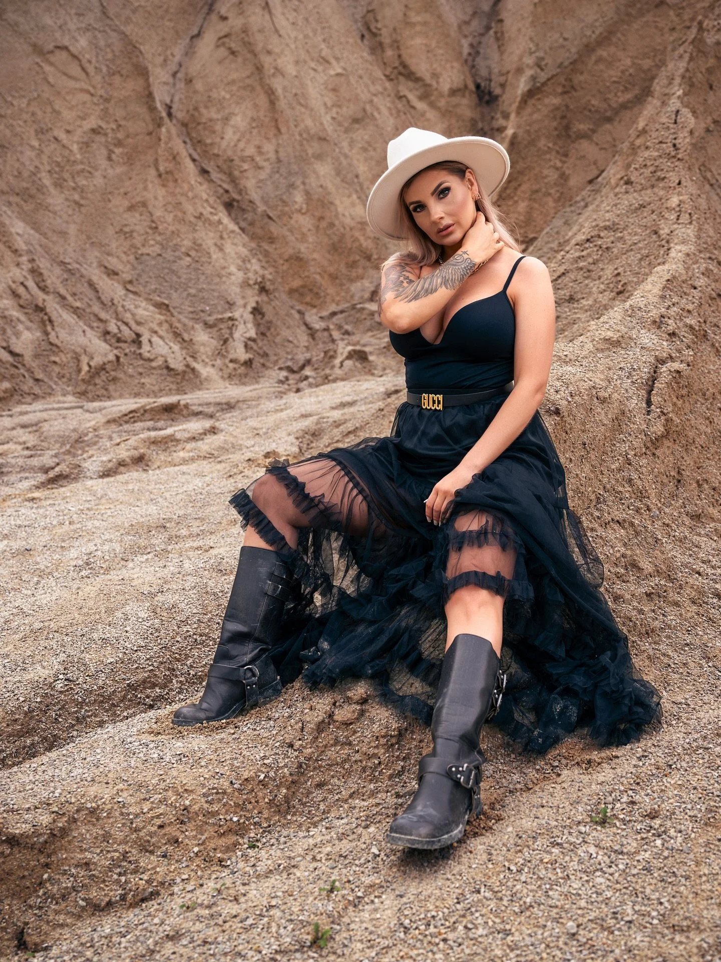 Definitely got a bit lucky with the weather &mdash; it stopped raining just in time. I was a bit worried while driving to Rummu Quarry 😄

#rene_poder_photos #FashionPhotography #WesternStyle #CowgirlVibes #EditorialStyle #OutfitInspo
#GucciStyle #Mo