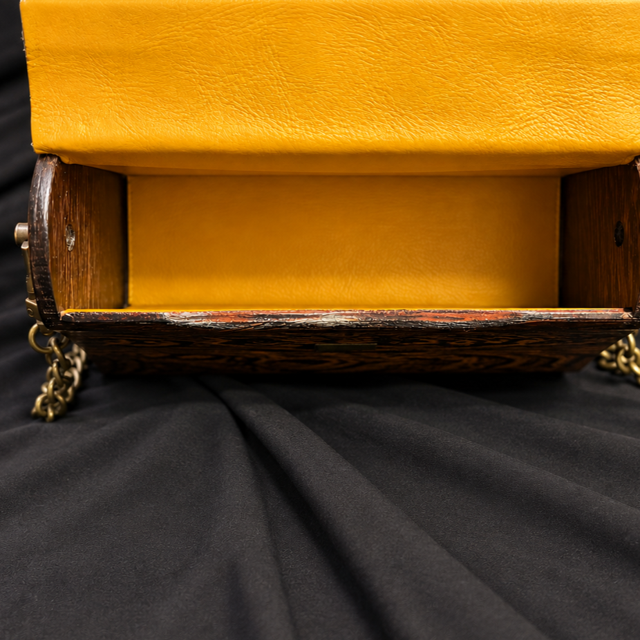 wenge-yellow-interior2.png