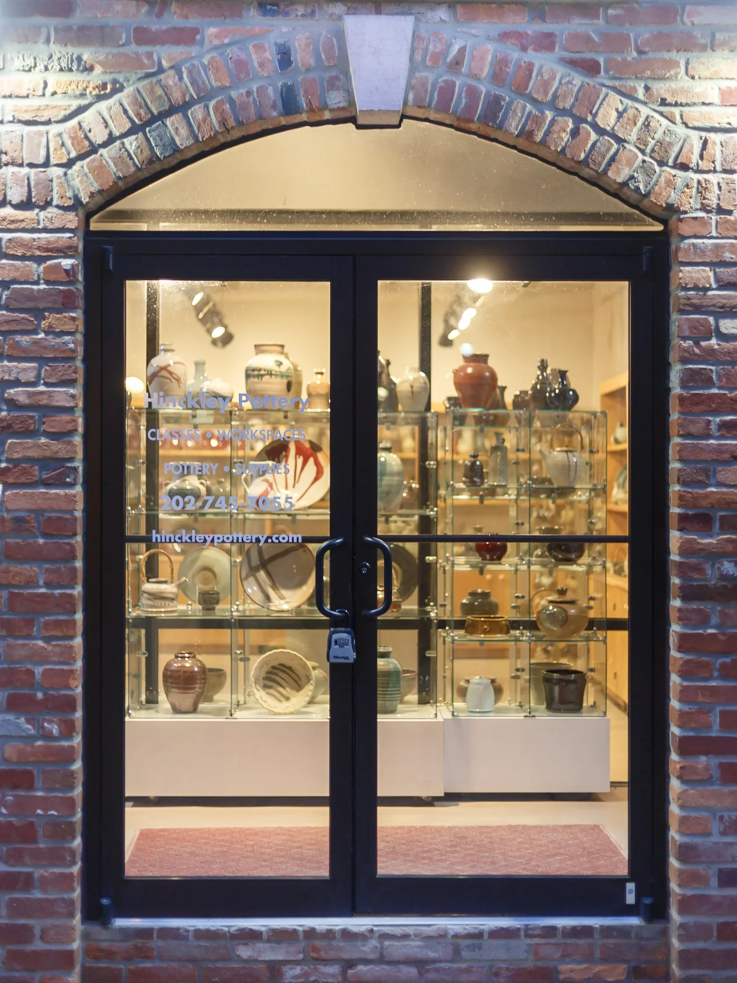 Contact — Hinckley Pottery