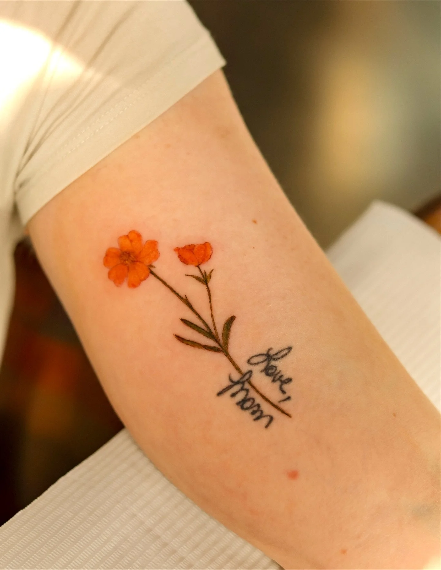 A tiny amulet! With a lot of meaning 🙏thank you to my clients for trust me all this amazing tattoos 🩵⛰️
