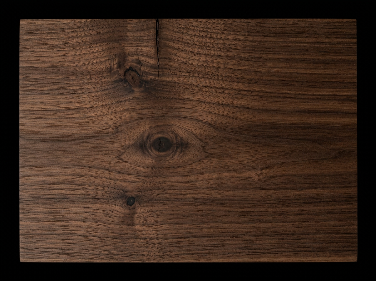 2609- Noyer américain naturel