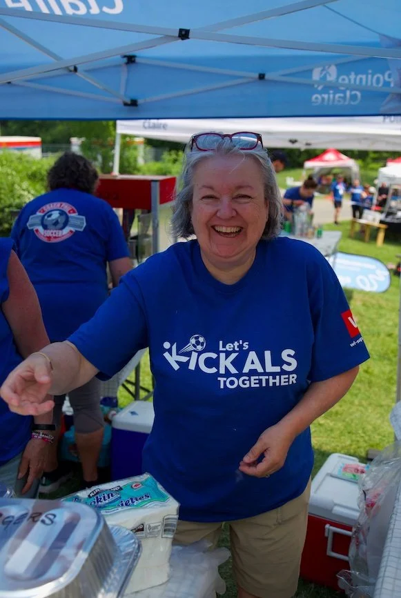 smiling-lets-kick-als-volunteer.jpg