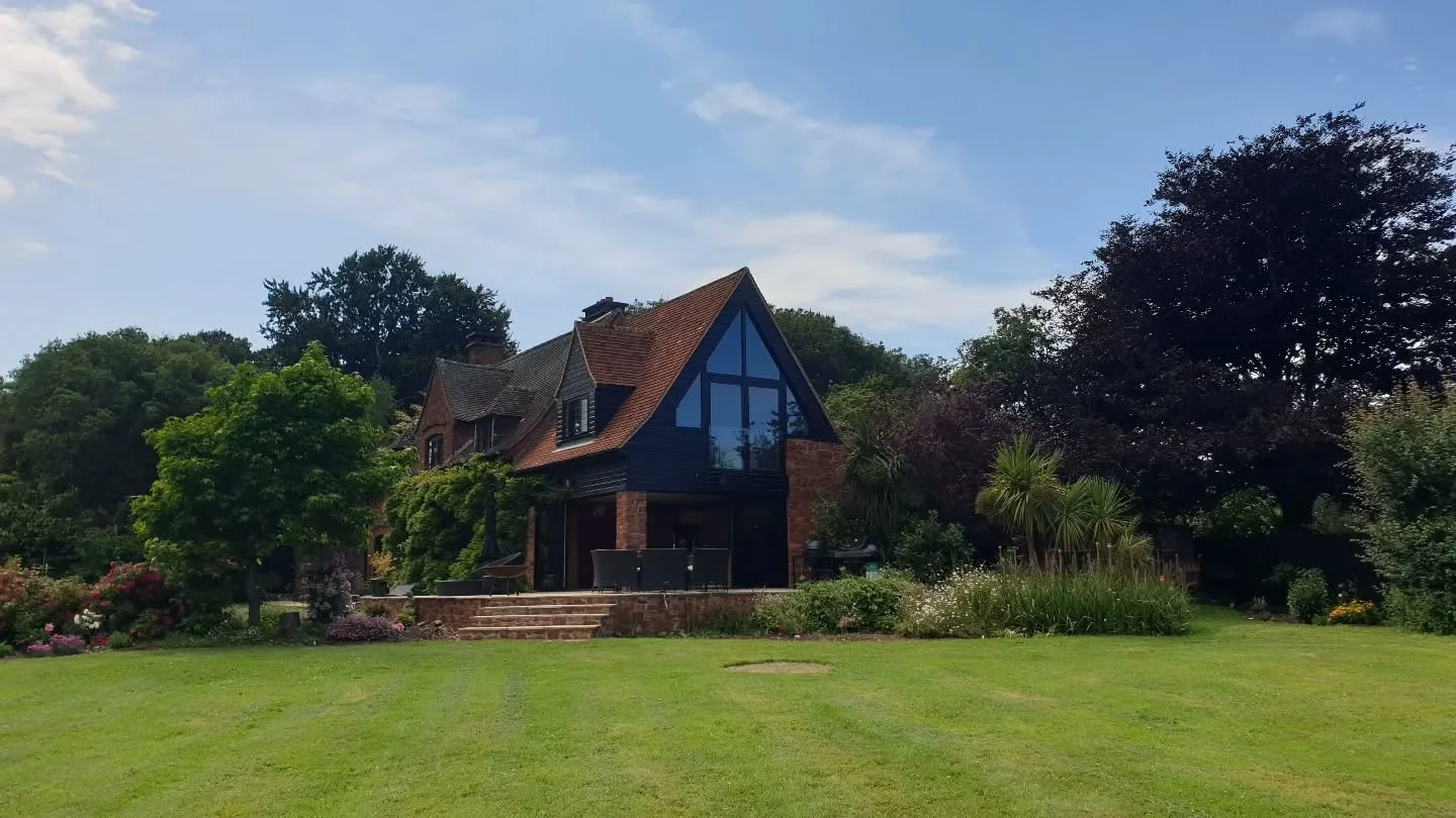 A project from a few years ago. 

An extension to an arts and crafts lodge on the edge of Porlock.

#architecture 
#exmoor