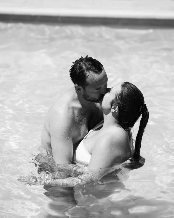 Le brunch du lendemain :  que la f&ecirc;te continue ! 🎷

Avec Margaux &amp; Guillaume, le brunch avec pool party au Clos du Tuilier leur a offert des souvenirs spontan&eacute;s, joyeux et vivants.

Le brunch, c&rsquo;est moins de contraintes et plu