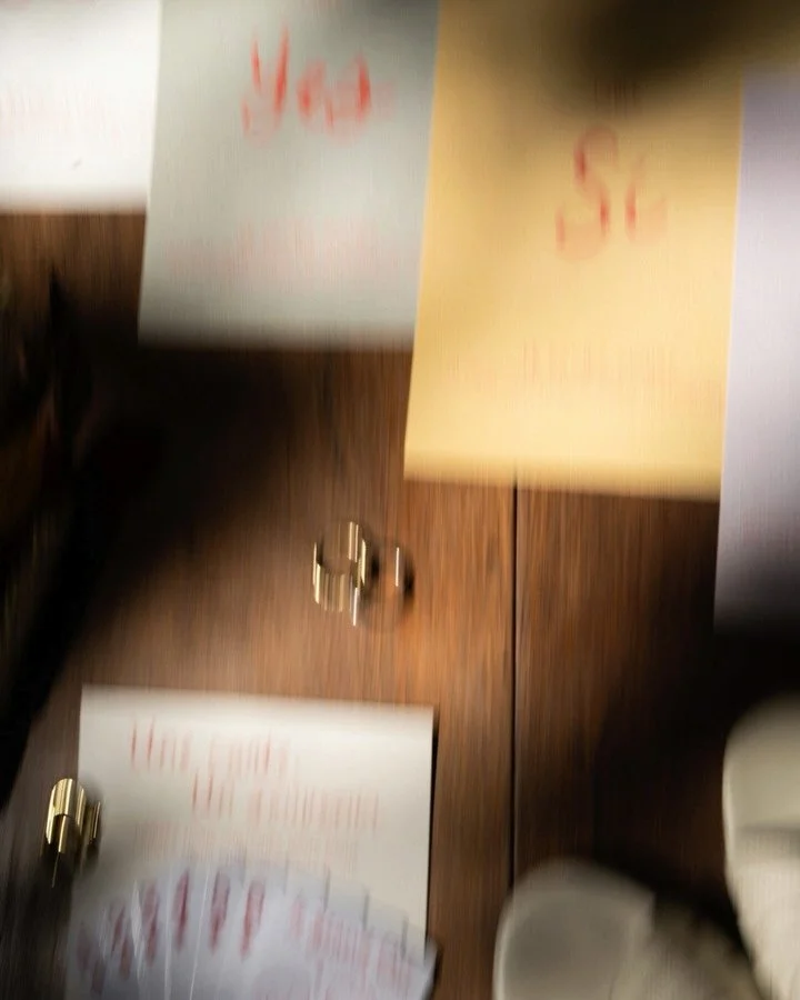 Apr&egrave;s la c&eacute;r&eacute;monie civile &agrave; Paris, Sandie &amp; William ont r&eacute;uni tous leurs proches en Provence pour c&eacute;l&eacute;brer leur mariage au @domainearbaud.

Une journ&eacute;e port&eacute;e par une super team de pr