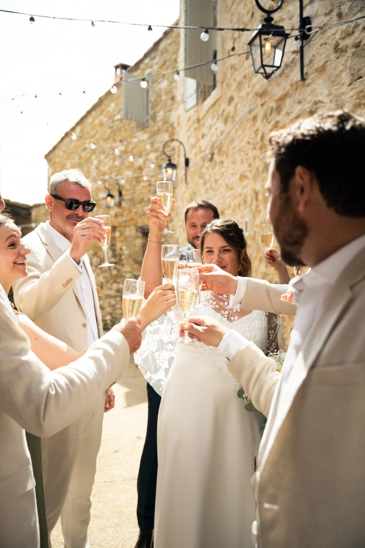 Mariage de Margaux &amp; Guillaume Reportage en duo photo vidéo dans le Luberon au Clos du Tuilier