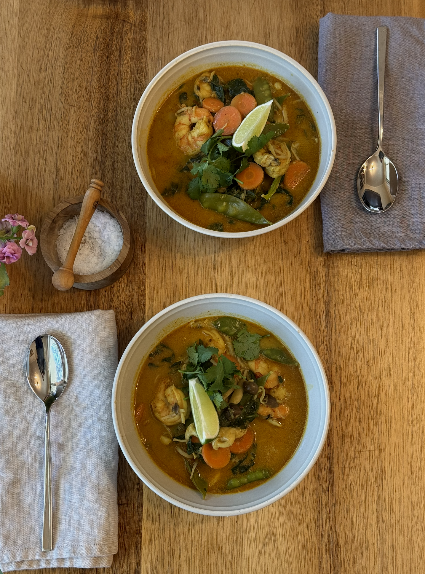How to Pack Your Shrimp Red Curry with Tons of Veggies