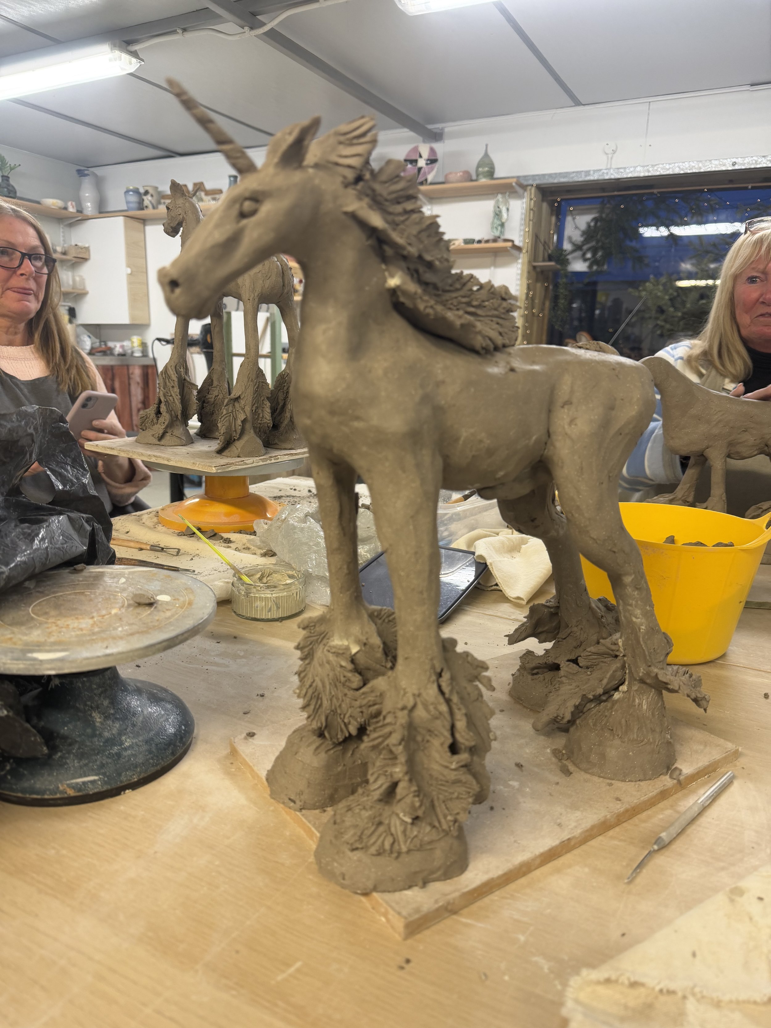 A Day Sculpting Horses at Cheshire Clay Studios with Julia Elliott