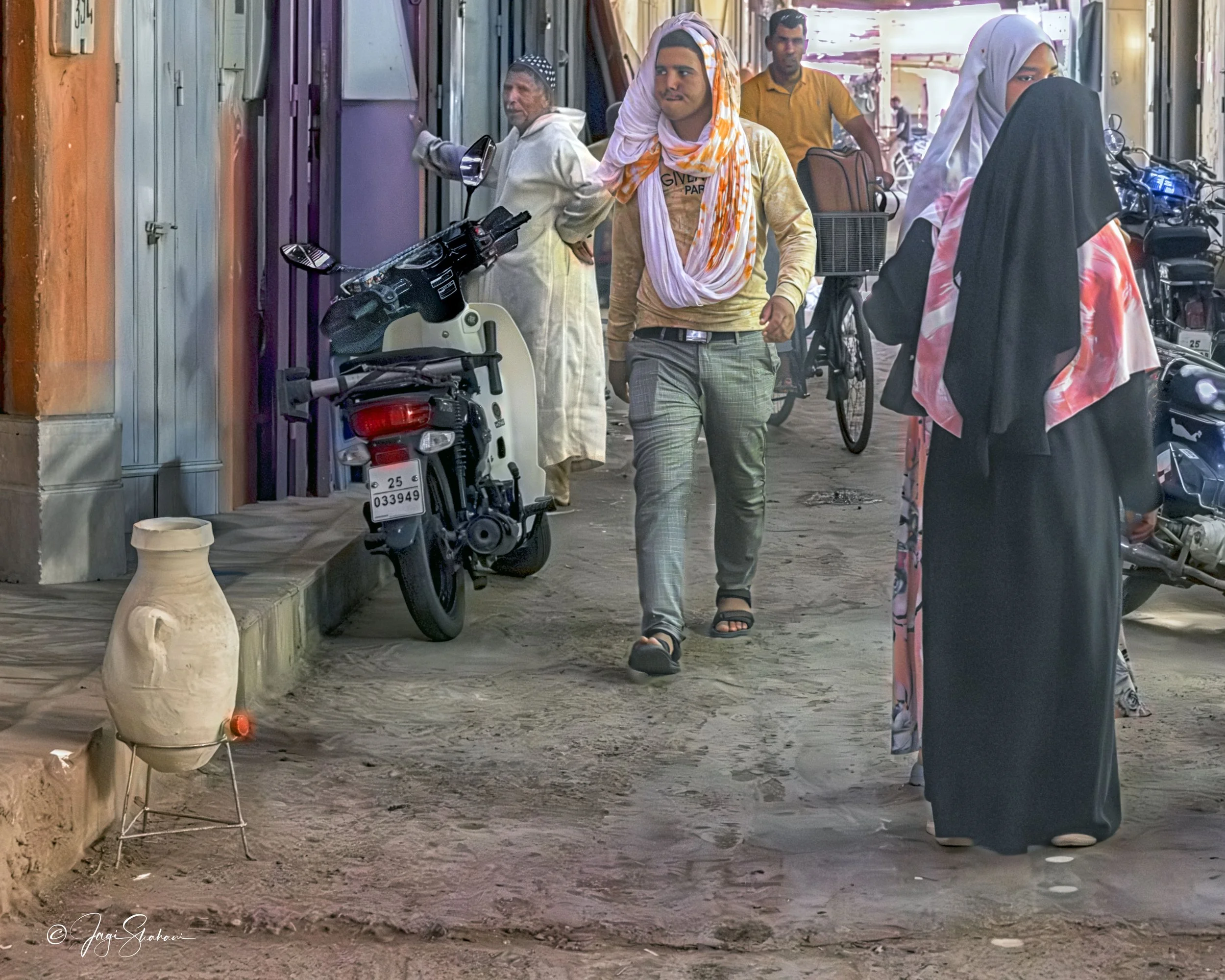 Strolling In the Erfoud Souk.jpg