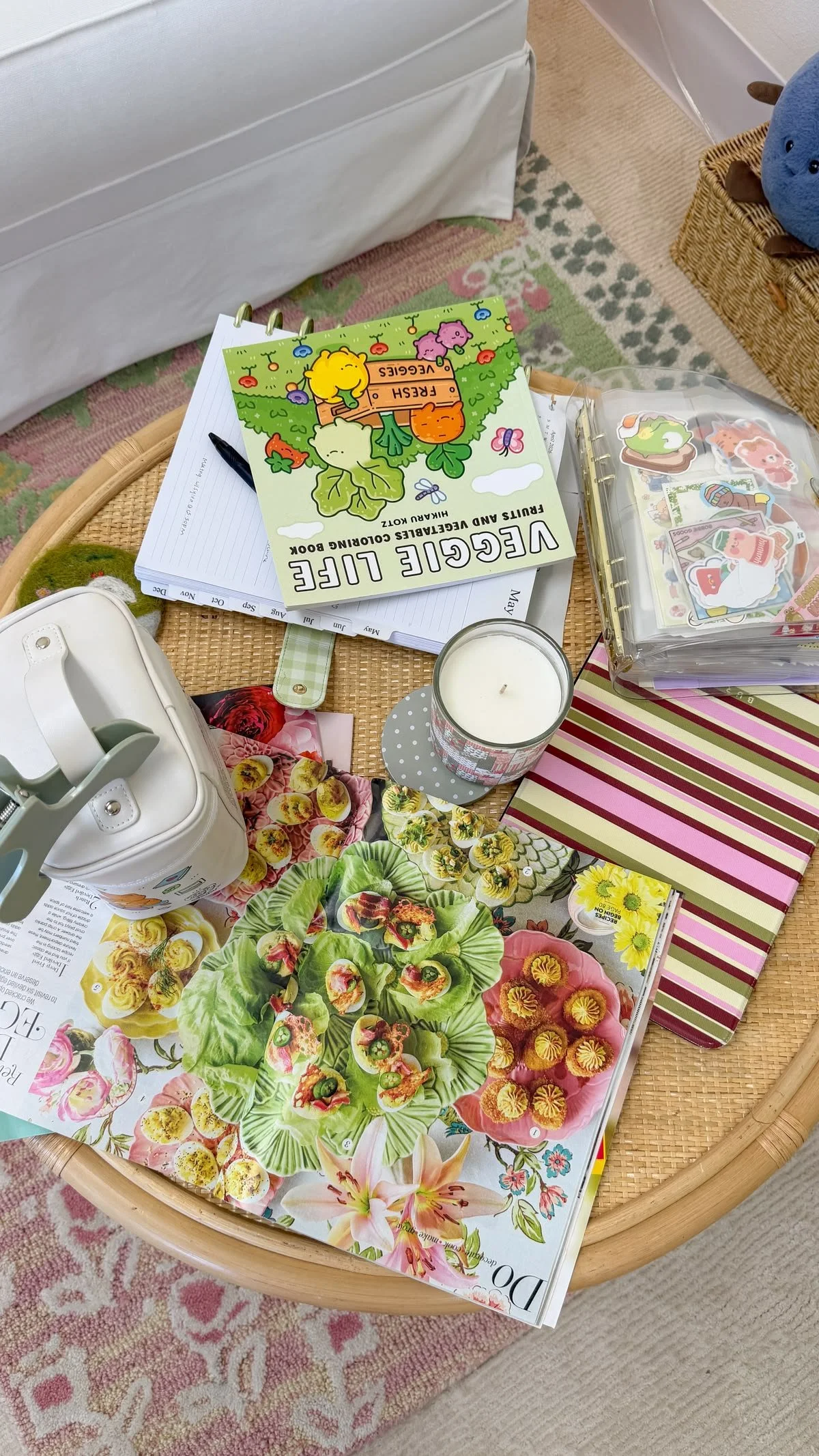 6 Cozy Hobbies to Try Instead of “Doomscrolling”