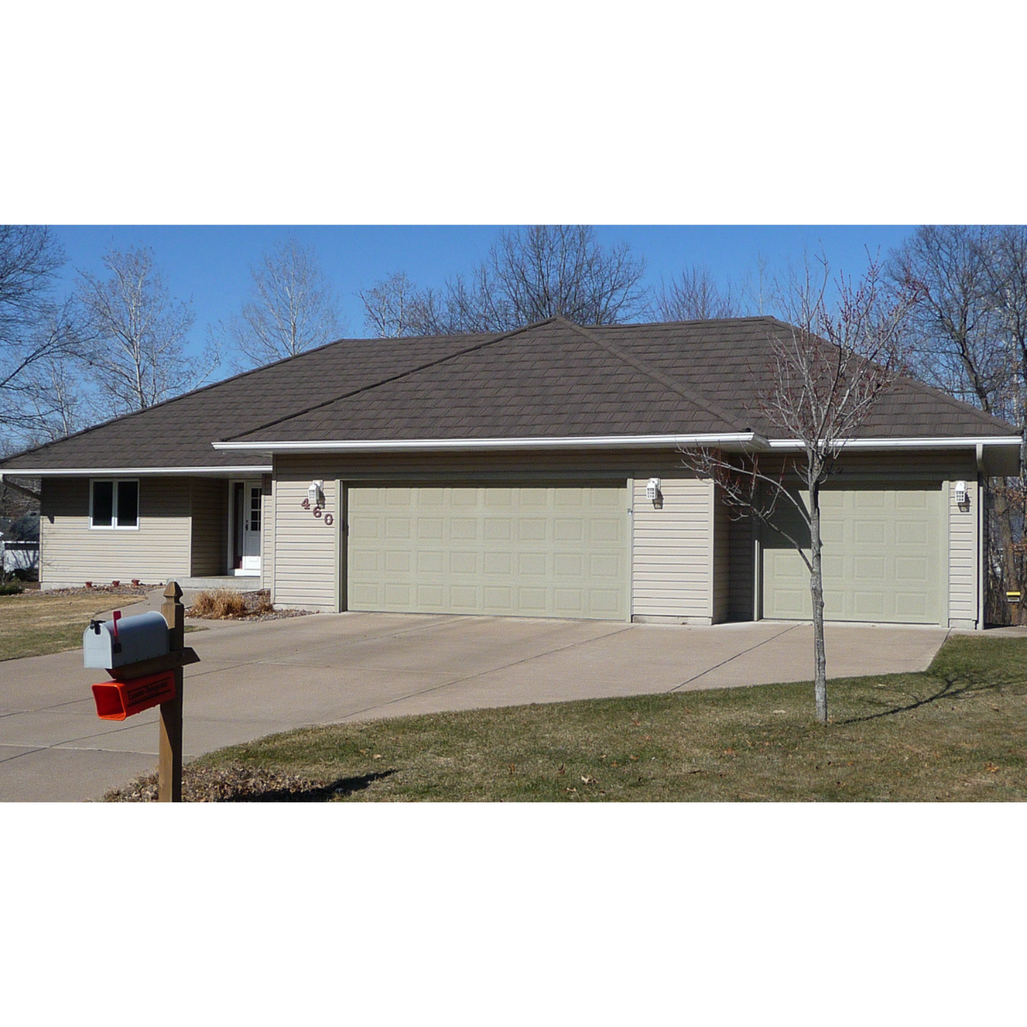 ROOFING CHIPPEWA FALLS WI.png