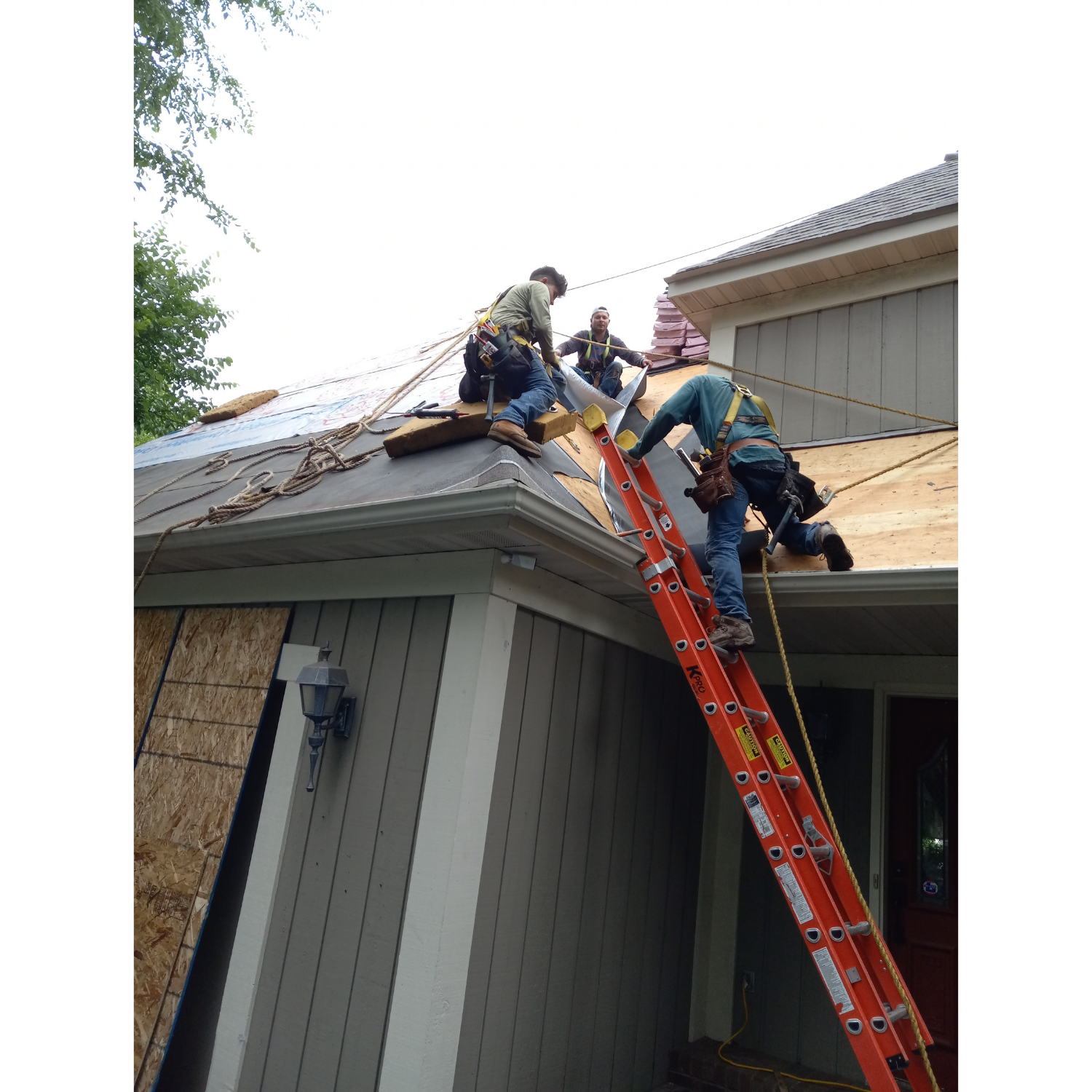 ROOFING COMPANY EAU CLAIRE WI.png