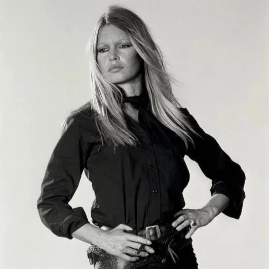 Terry_ONeill_Brigitte_Bardot_Set_of_Les_Petroleuses_1971.jpg