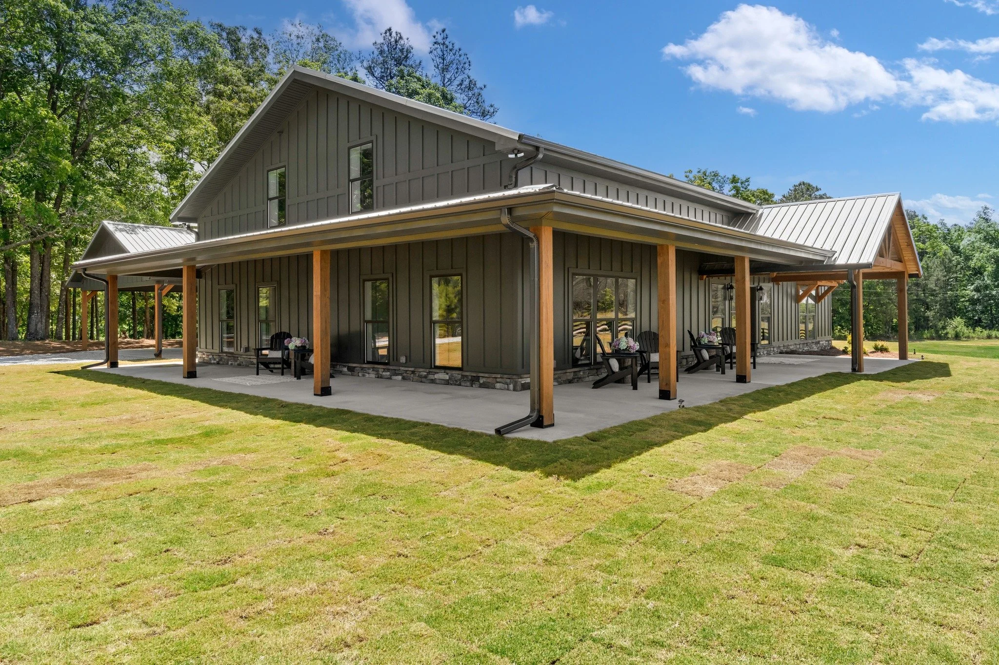 Perfection! Thank you, Ashley Awbrey, for having us out to capture this truly one-of-a-kind home on 7.38 acres  in Franklin. Listed at $679,900.