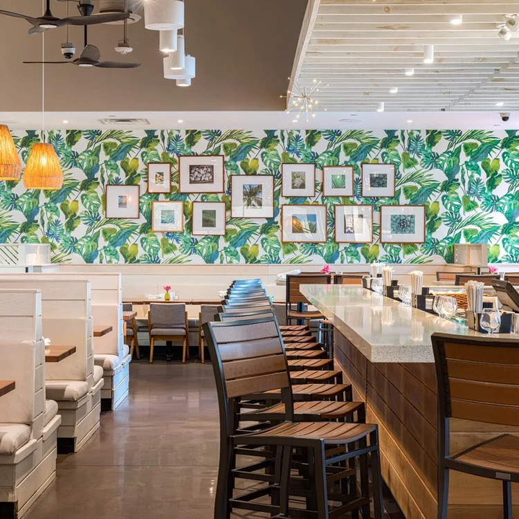 Tommy Bahama Restaurant — Legacy West