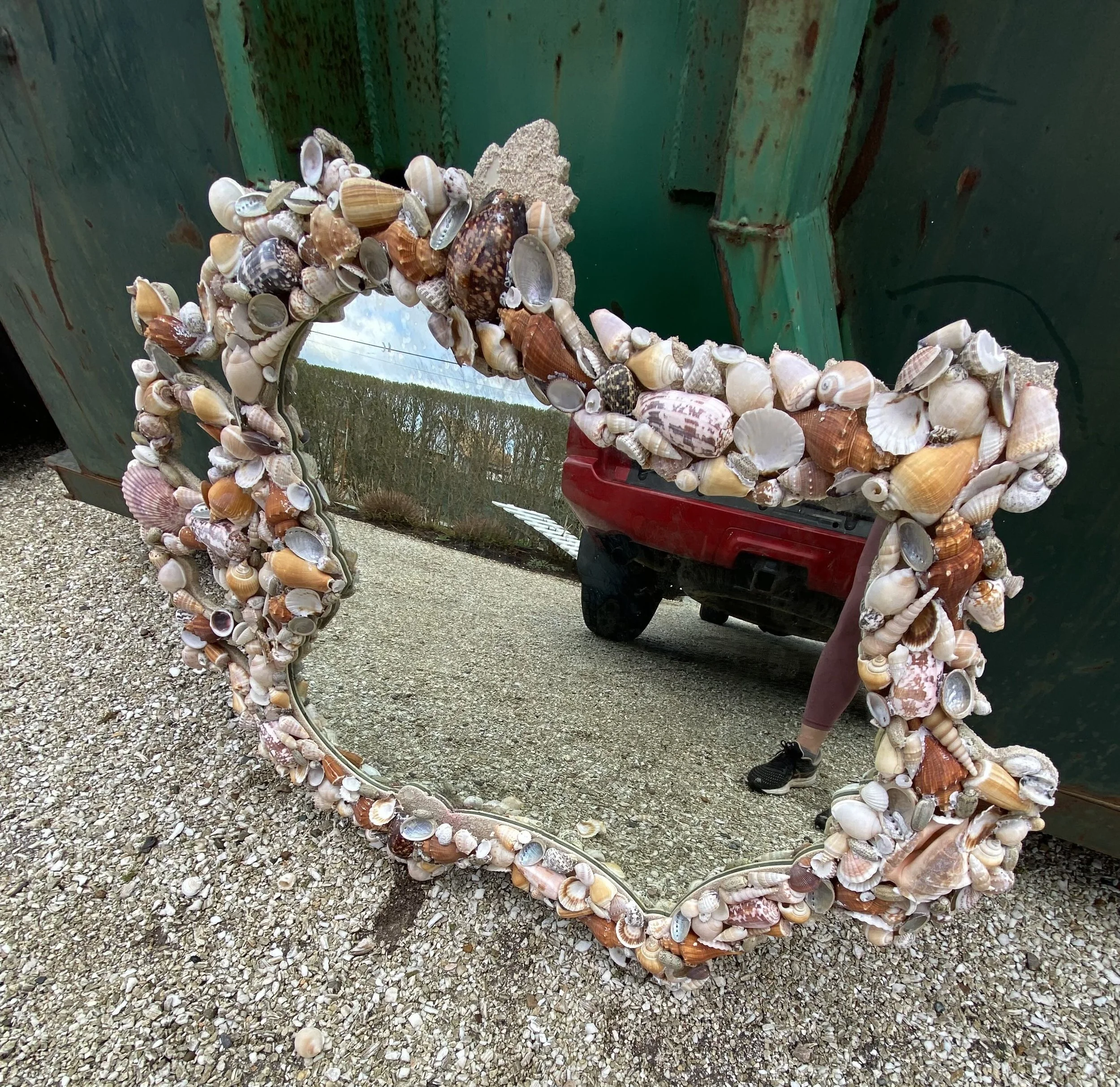 Shell Coastal Statement Mirror