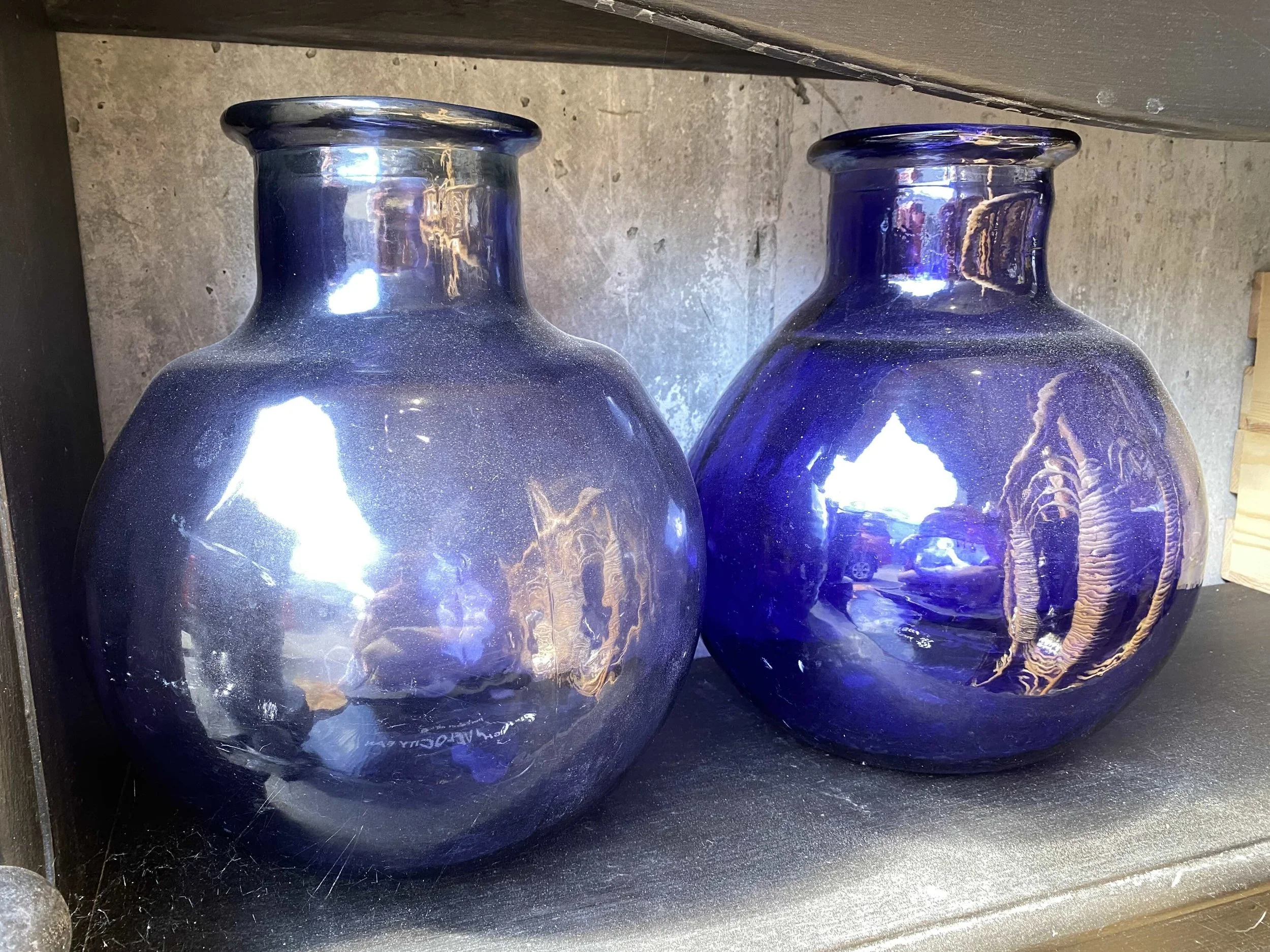 Close up of blue orbs.jpg