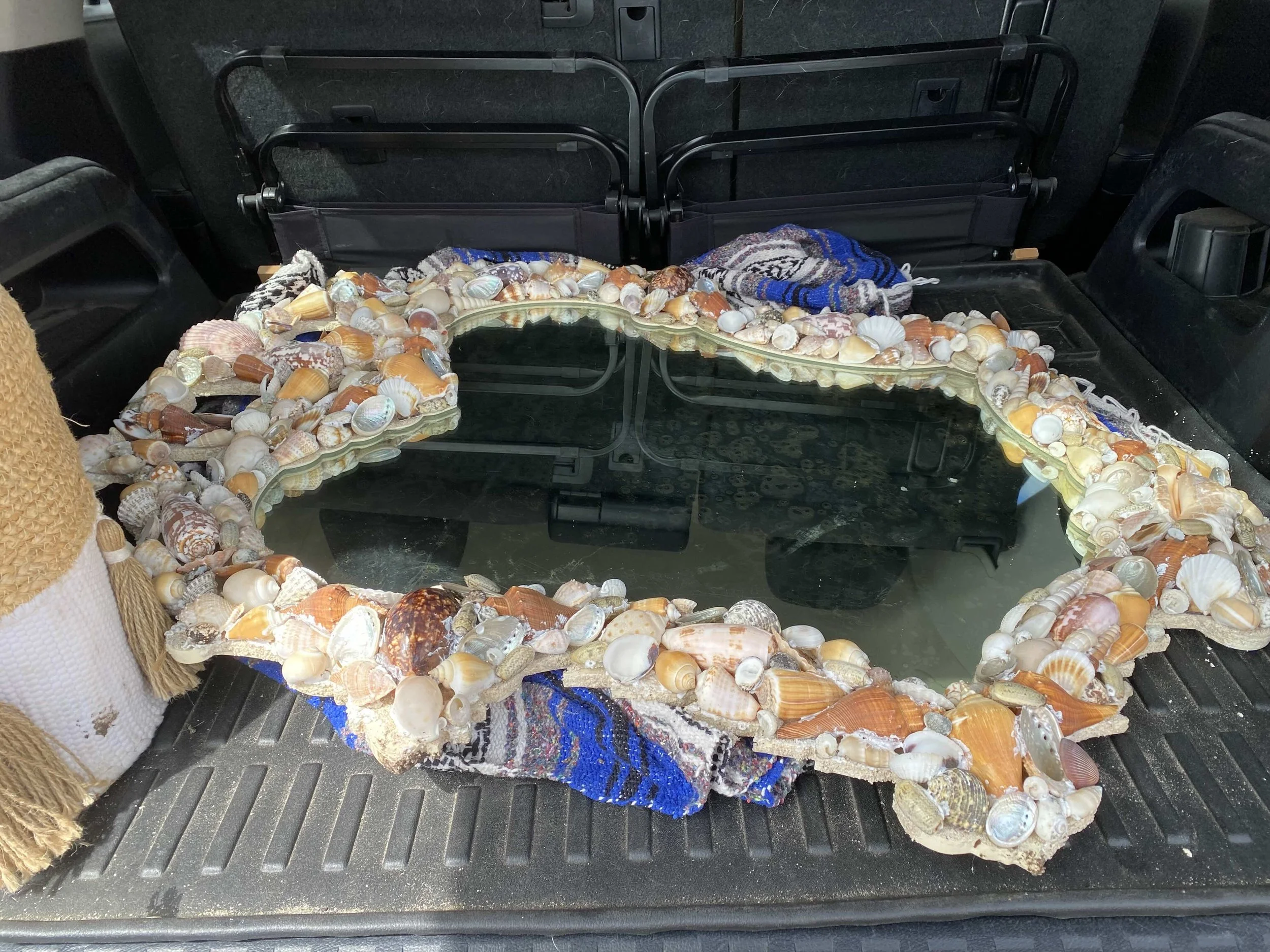 Shell mirror or back of car.jpg
