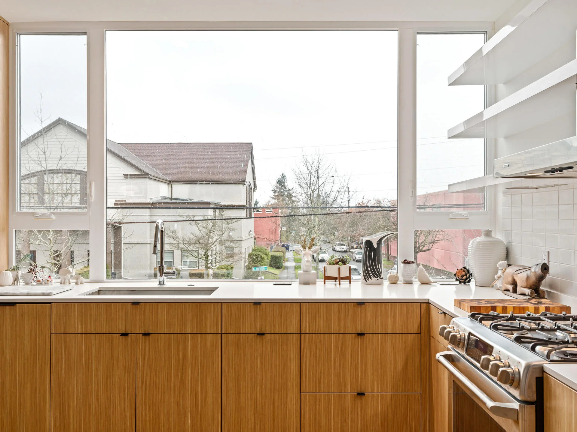118 N Emerson St Portland OR-015-32-Kitchen-MLS_Size.jpg