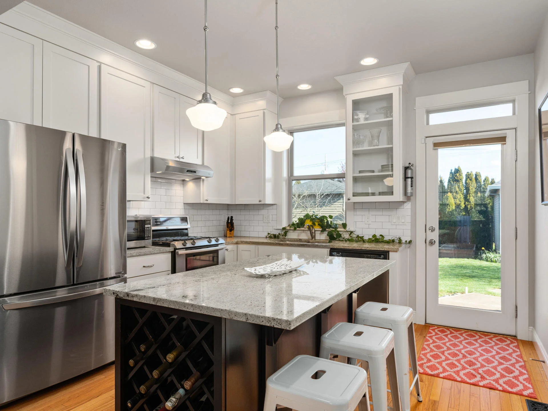 5727 N Bowdoin St Portland OR-013-016-Kitchen-MLS_Size.jpg