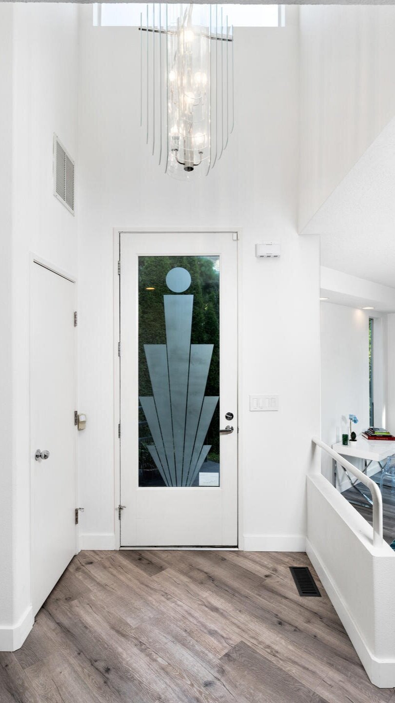 9+Spinosa+Lake+Oswego+OR+97035+USA-014-023-Entry+Detail-MLS_Size.jpg