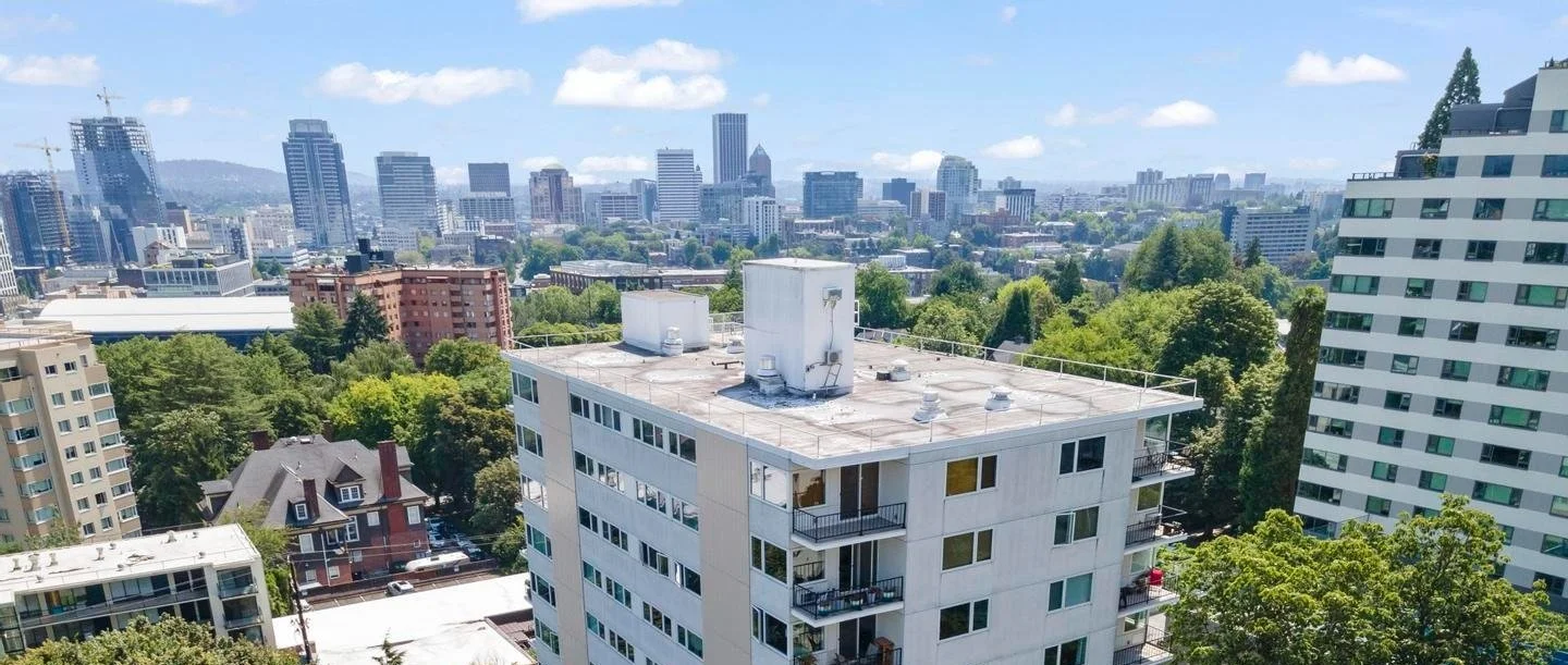 2211 SW Park Place, Unit 404