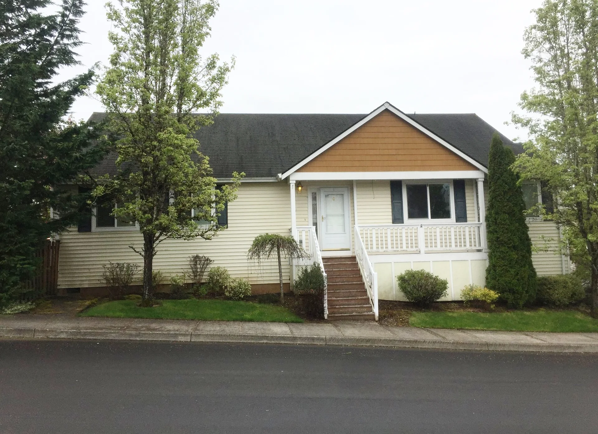 19130 Wellesley Ave // $272,000 (Copy)