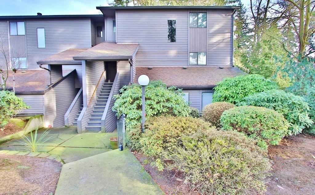 8950 SW Fairview Pl // $235,000 (Copy)