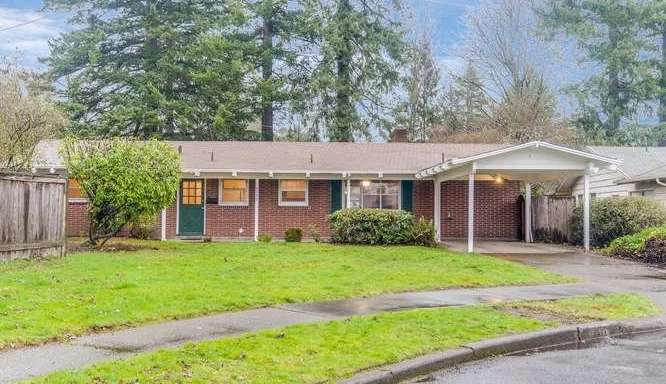 9720 SW Englewood Pl // $390,000 (Copy)