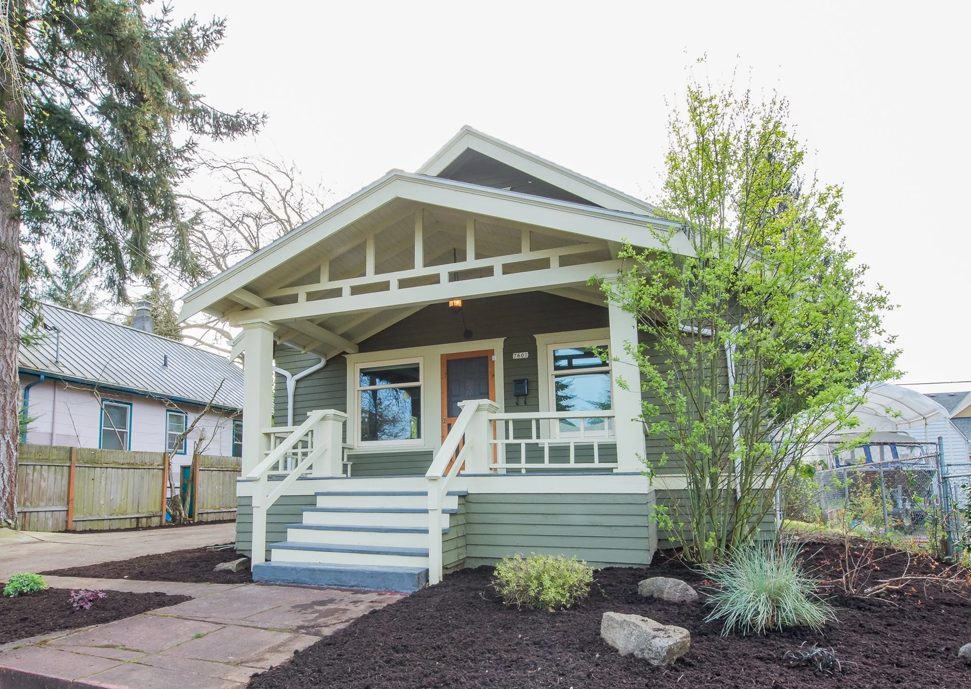 7601 N Brandon Ave // $454,000 (Copy)